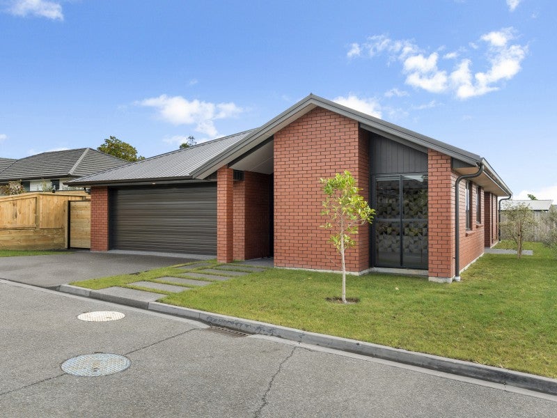 3 Stevie Lane, Omokoroa - Carousel 1