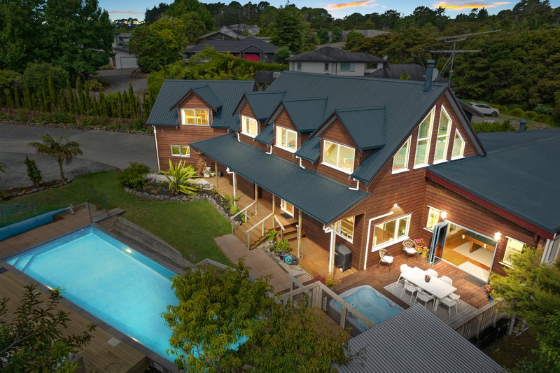 26 Wicklam Lane, Greenhithe, Auckland - Carousel 1