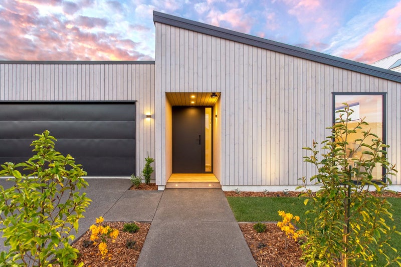 4 Emily Knowles Drive, Hoon Hay, Christchurch - Carousel 1
