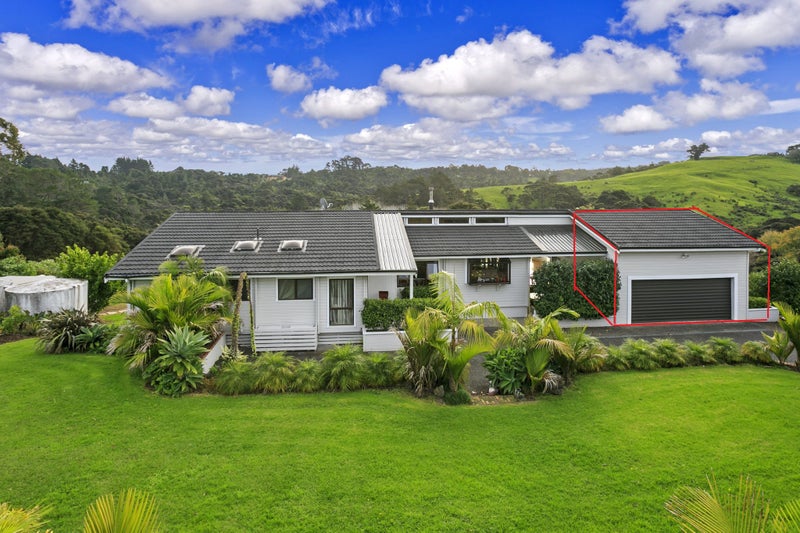 32 Hobson Road, Lucas Heights, Auckland - Carousel 1
