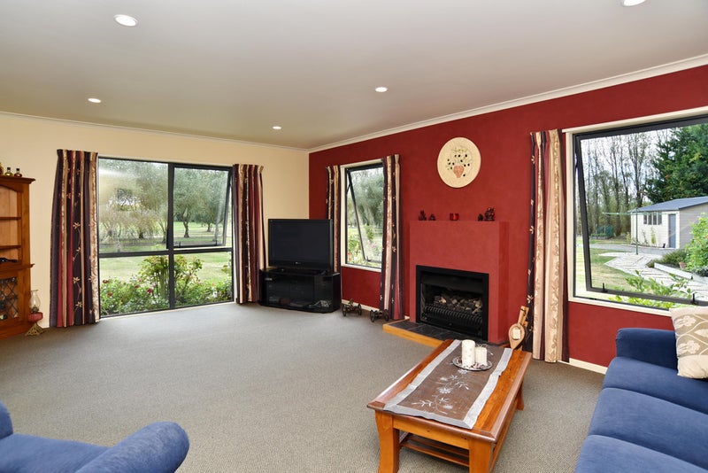 1 Sillano Place, Kaiapoi - Carousel 26