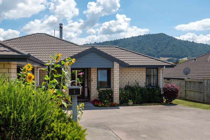 4 Hamon Place, Pukehangi, Rotorua - Carousel 1