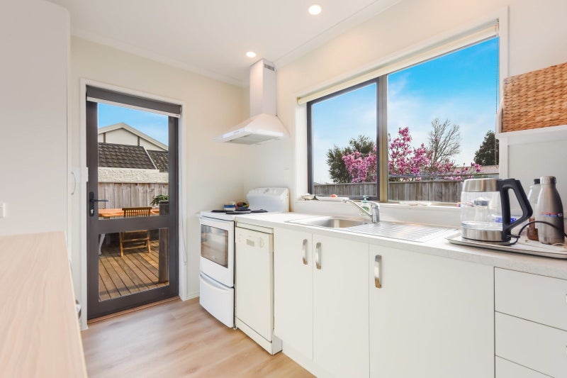 2/2 Langbein Street, Stoke, Nelson - Carousel 2