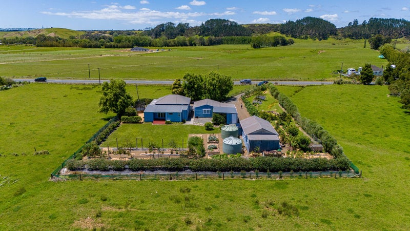 459 State Highway 1, Kaitaia - Carousel 2