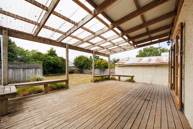 33 Kingswood Street, Takaro, Palmerston North - Carousel 2