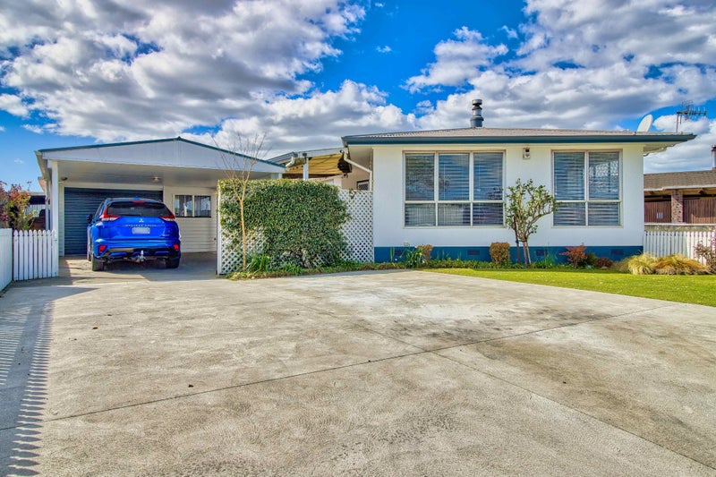 166 Portsmouth Road, Flaxmere, Hastings - Carousel 1