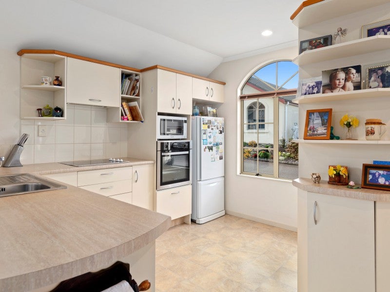 22 Pyes Pa Road, Pyes Pa, Tauranga - Carousel 2