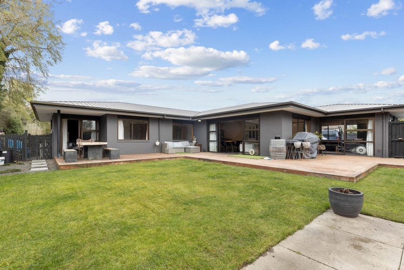 29B Lakewood Drive, Burwood, Christchurch - Carousel 1