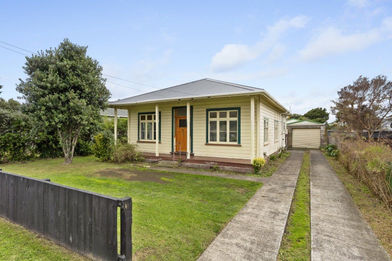 84 Puriri Street, Gonville, Whanganui - Carousel 1