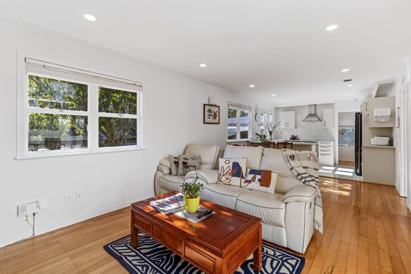 25 Hororata Road, Hauraki, Auckland - Carousel 2