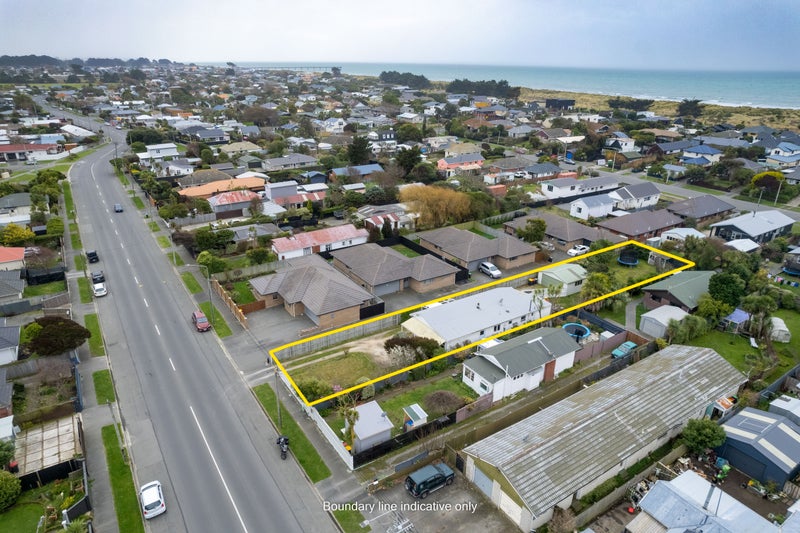31 Estuary Road, New Brighton, Christchurch - Carousel 1