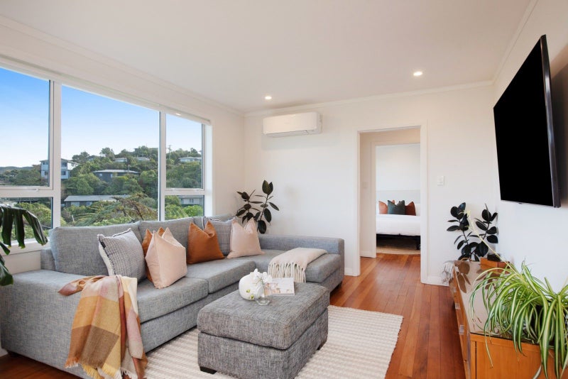 79 Salford Street, Newlands, Wellington - Carousel 2