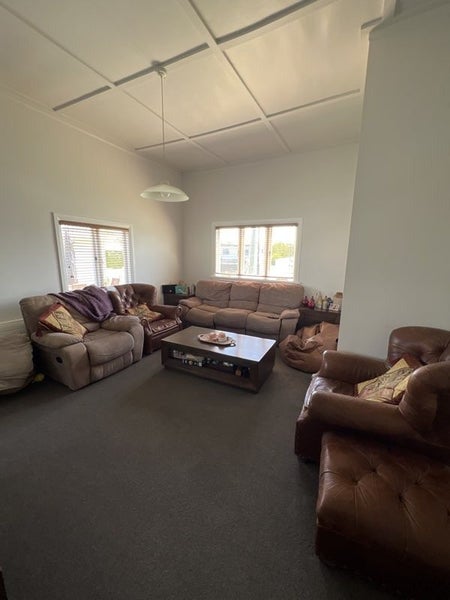 18 Corrella Road, Belmont, Auckland - Carousel 2