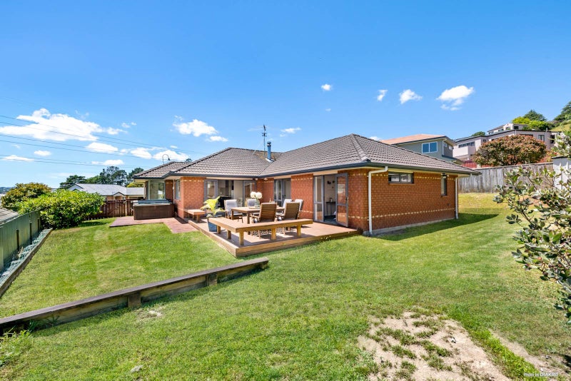 3 Lizzie Lane, Clover Park, Auckland - Carousel 2