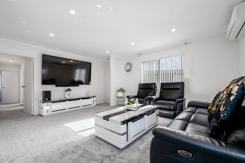 34F Ranui Station Road, Ranui, Auckland - Carousel 1