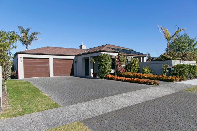 8 Scott Drive, Nukuhau, Taupo - Carousel 1