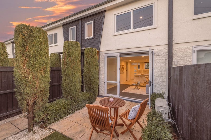 4/35 Craven Street, Sockburn, Christchurch - Carousel 1