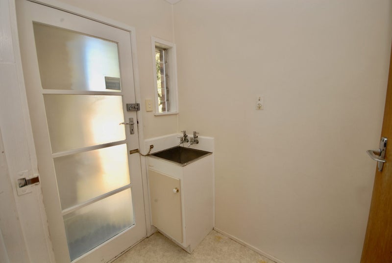 2/321 Wairau Road, Totara Vale, Auckland - Carousel 10