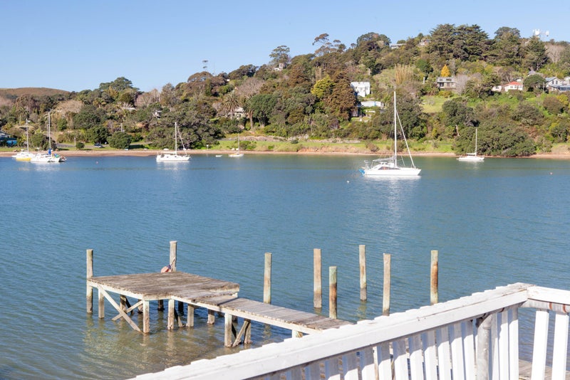 35 Shelly Beach Road, Surfdale, Waiheke Island - Carousel 1