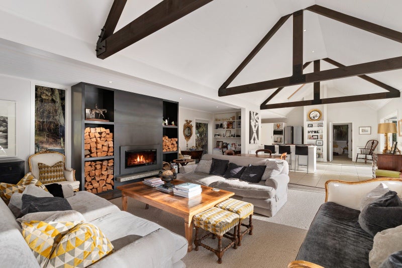 472 Speargrass Flat Road, Speargrass Flat, Queenstown - Carousel 1