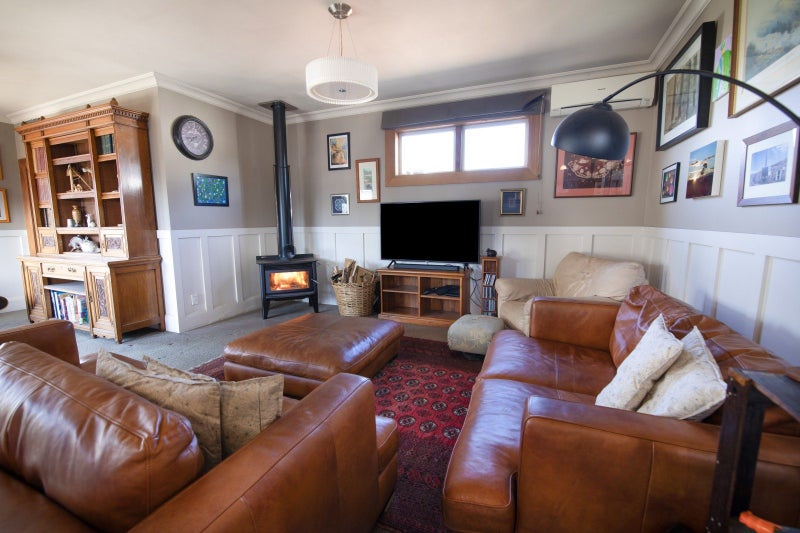 1 Campaign Street, Napier South, Napier - Carousel 2