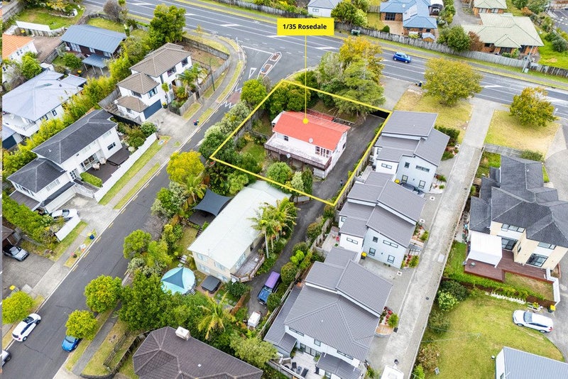 1/35 Rosedale Road, Pinehill, Auckland - Carousel 2