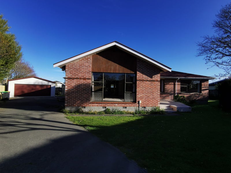 10 Rochford Place, Bryndwr, Christchurch - Carousel 2