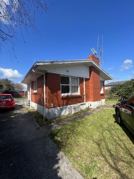 16 Katherine Place, Melville, Hamilton - Carousel 1