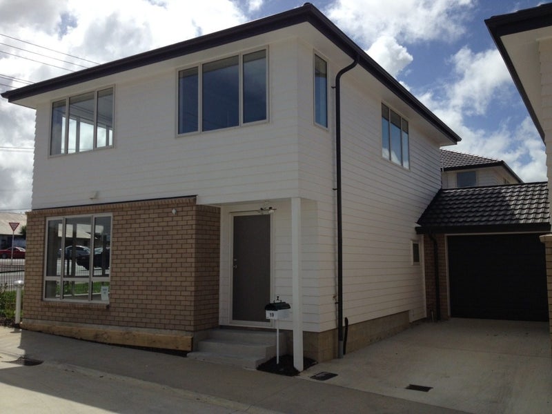 19 Akeake Lane, Manurewa, Auckland - Carousel 2