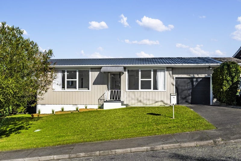 2/1 Dell Way, Howick, Auckland - Carousel 1