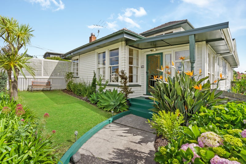 200 Garnet Road, Westmere, Auckland - Carousel 1