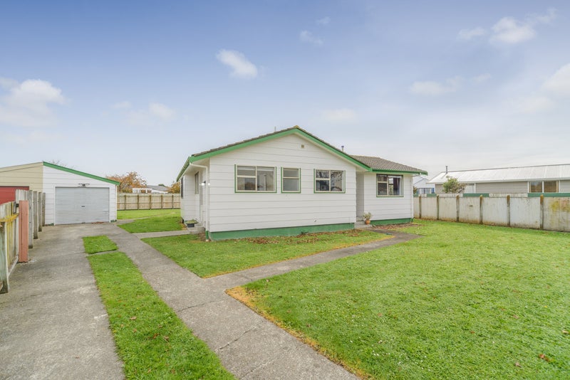 30 Chelmarsh Place, Highbury, Palmerston North - Carousel 1
