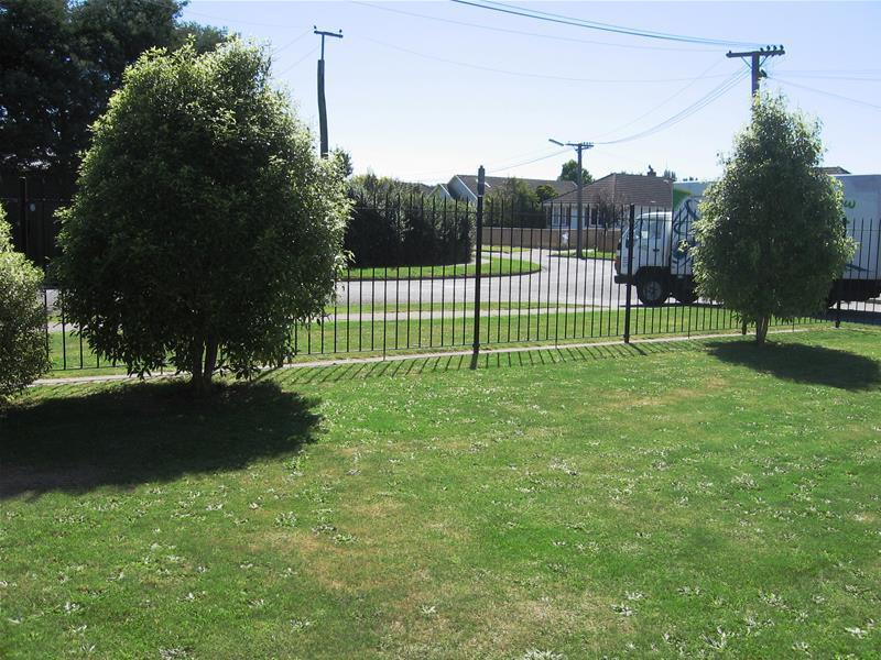 63 Momorangi Crescent, Redwood, Christchurch - Carousel 9