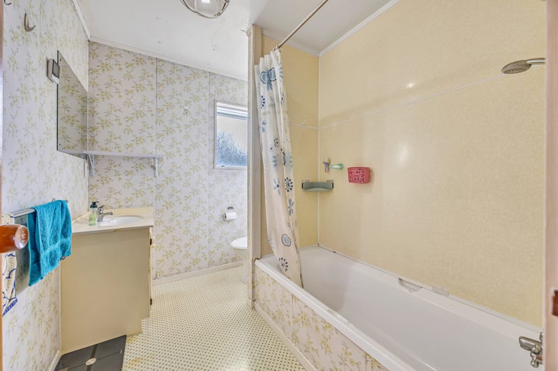 139 Everglade Drive, Totara Heights, Auckland - Carousel 23