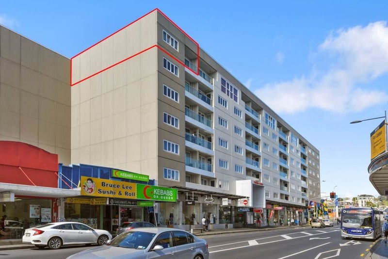 701/26 Remuera Road, Newmarket, Auckland - Carousel 1