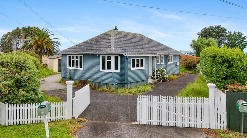 37 Village Way, Ardmore, Papakura - Carousel 1