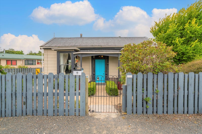 9 Harrington Street, Lawrence - Carousel 1