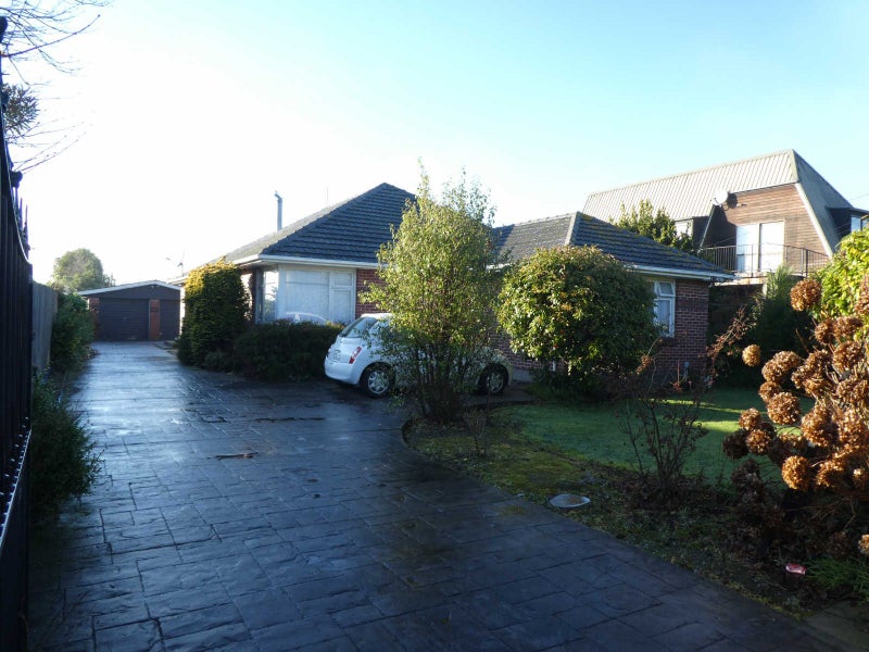 200 Avonhead Road, Avonhead, Christchurch - Carousel 17