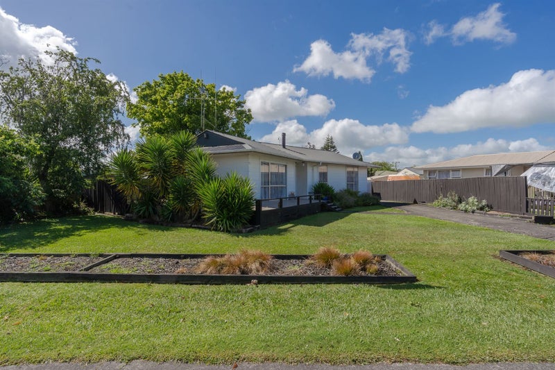 5 Filmer Place, Melville, Hamilton - Carousel 1