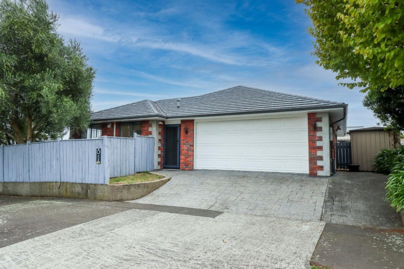 23 Cuba Street, Takaro, Palmerston North - Carousel 1