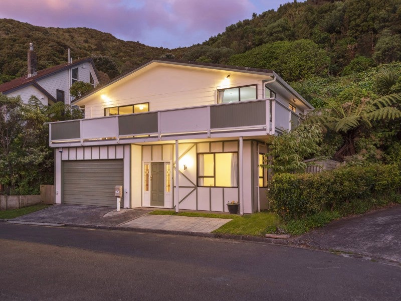 23 Ngarimu Grove, Ngaio, Wellington - Carousel 1