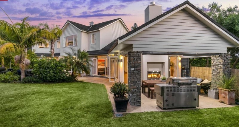 2 Oscar Road, Greenhithe, Auckland - Carousel 2