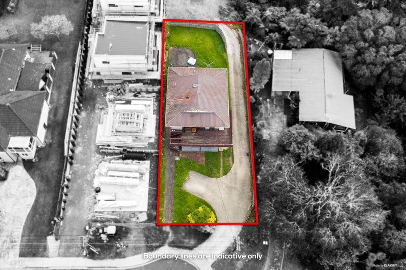 24 Aorangi Place, Birkenhead, Auckland - Carousel 1