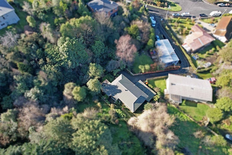 27 Kelvin Road, North East Valley, Dunedin - Carousel 1