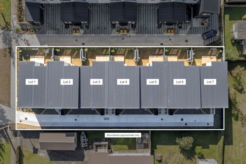 1/12 William Street, Mangere East, Auckland - Carousel 14