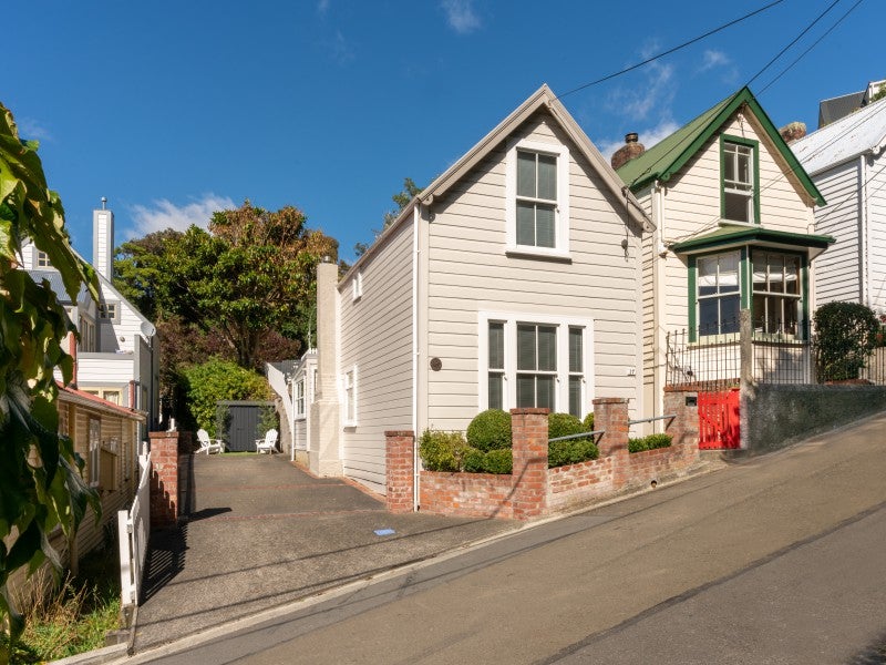 17 Ascot Street, Thorndon, Wellington - Carousel 1