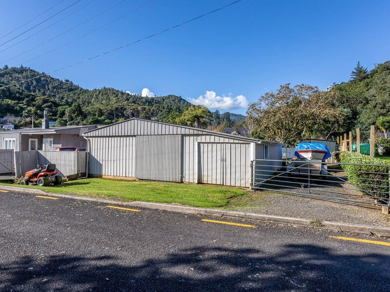 38 Waiomu Valley Road, Waiomu, Thames - Carousel 19
