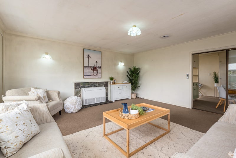 3/7 Curletts Road, Sockburn, Christchurch - Carousel 2