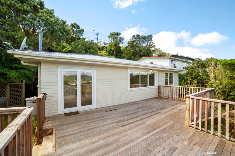 20 Bedford Street, Northland, Wellington - Carousel 2