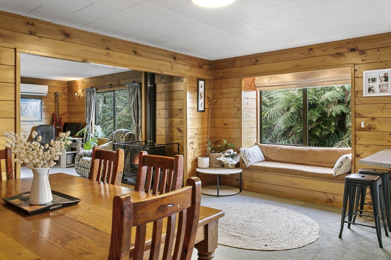 21 Hindmarsh Drive, Rangatira Park, Taupō - Carousel 1